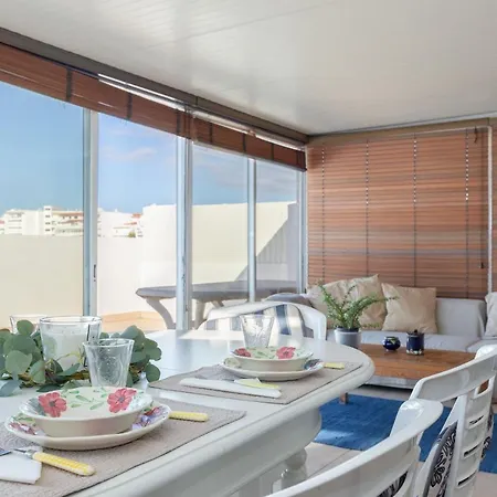 Marina Apartment *